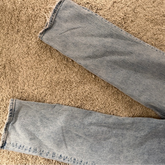 Abercrombie & Fitch Curve Love Light Blue Straight Leg Jeans - Picture 4 of 5